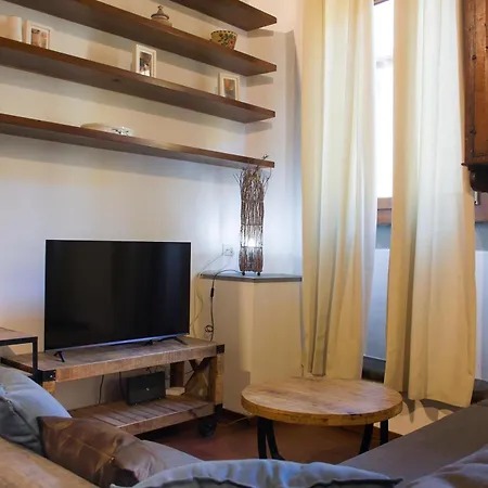 Industrial House - S. Niccolo Arno Florencie